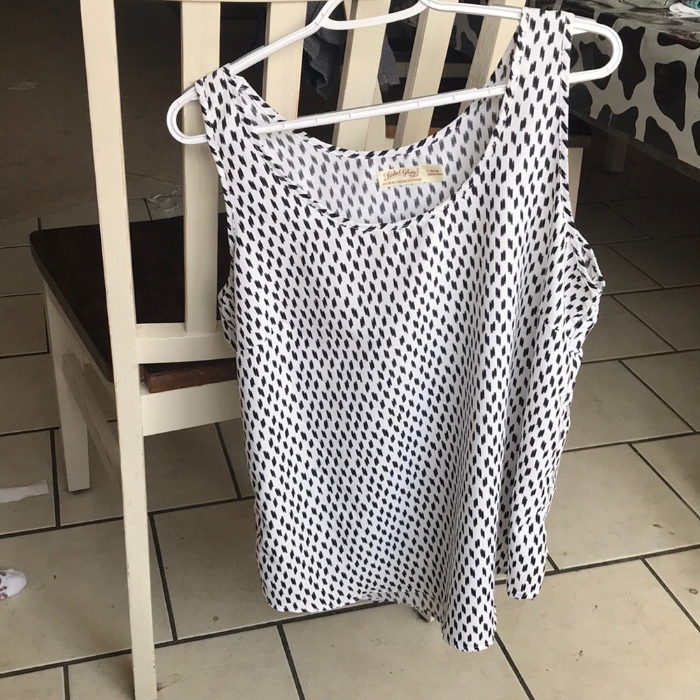 Black and white tank top